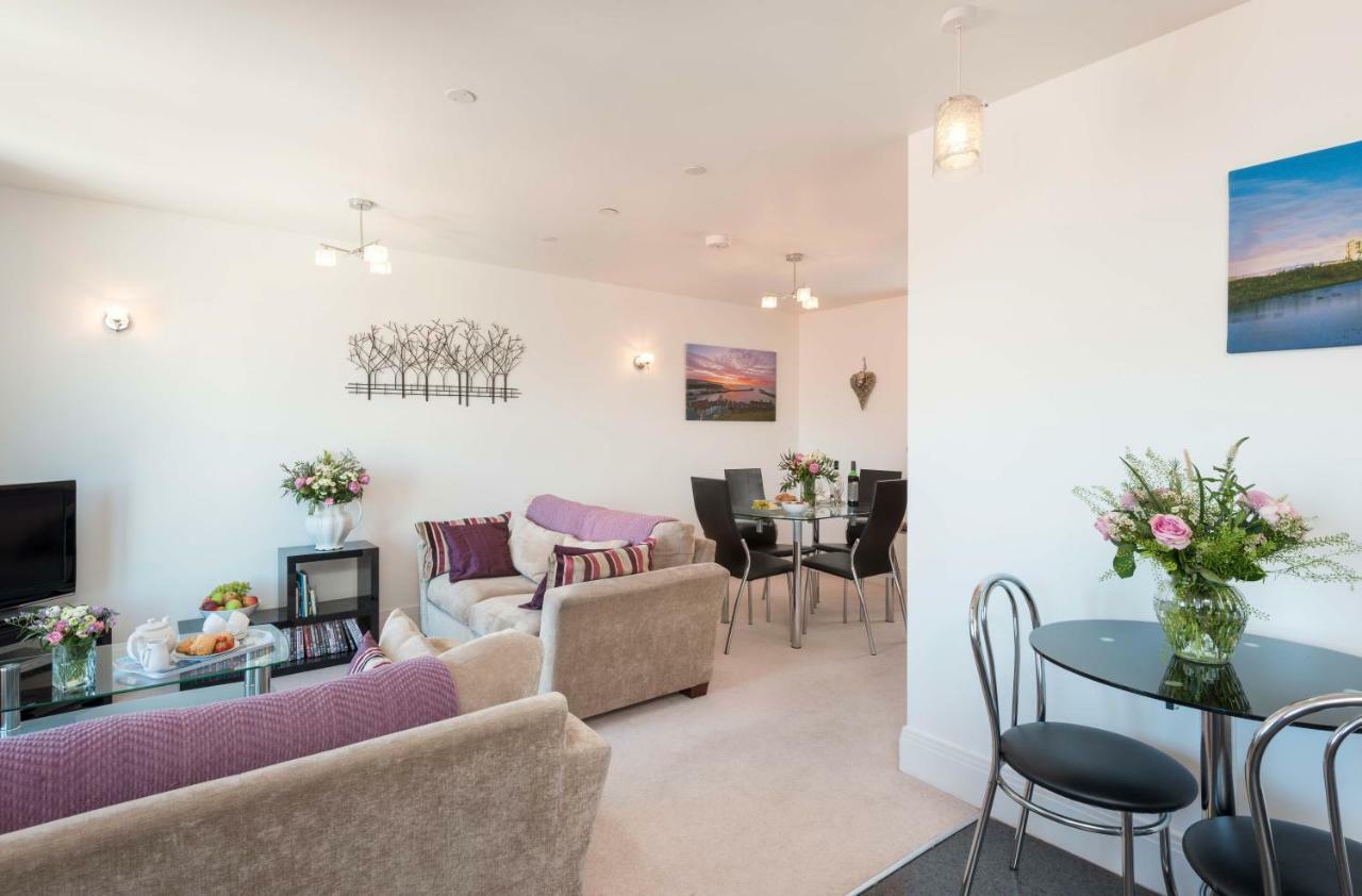 Abbey View Apartment 휫비 외부 사진